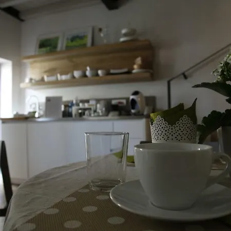 32 Camerecaffe * Pavia