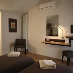 32 Camerecaffè 4*